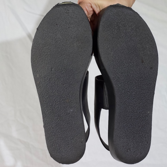 Black Marett Leather Platform Sandal, Black - Picture 8 of 8